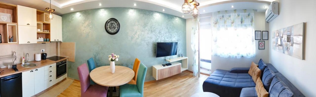 Laura Apartment Novi Sad Exterior foto